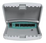 Описание MikroTik FiberBox Уличный коммутатор с возможностями маршрутизатора во всепогодном корпусе с пятью SFP-портами идеален для площадок, где расстояние не позволяет применять стандартные Ethernet-кабели