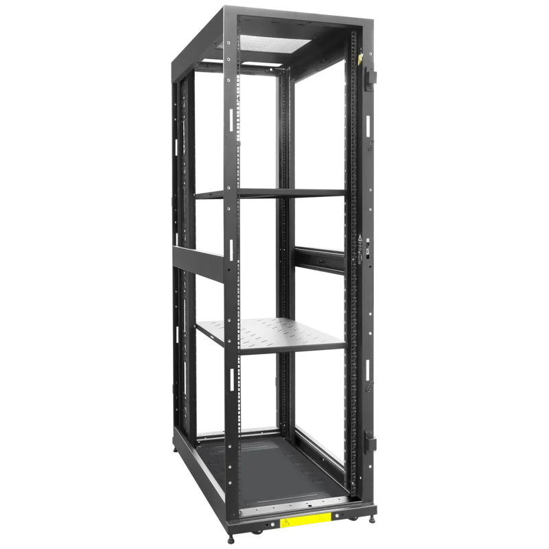 Коммутационные шкафы и стойки