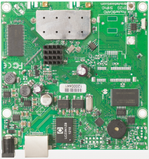 MikroTik RB912UAG-5HPnD - Материнская плата, 600MHz CPU, 64MB RAM, 1xGigabit Ethernet, onboard 1000mW 5GHz wireless, miniPCI-express, USB, SIM slot, RouterOS L4